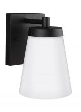 Generation Lighting 8538601EN3-12 - Renville Small One Light Outdoor Wall Lantern